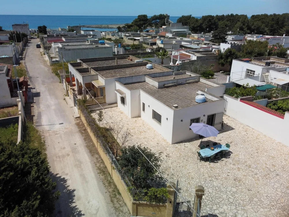 Villa Scianuli 250 meters from the sea - Happy Rentals