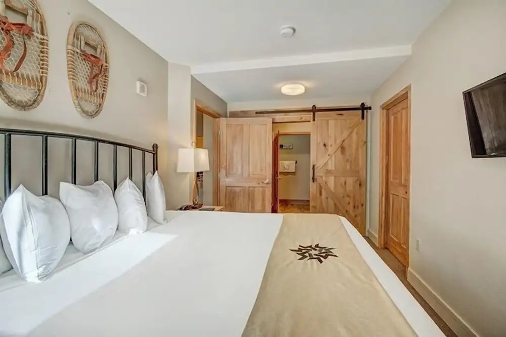 Premier Silver Mill 8181-2br-walk To Slopes! Kids Ski Free! 2 Bedroom Condo by RedAwning