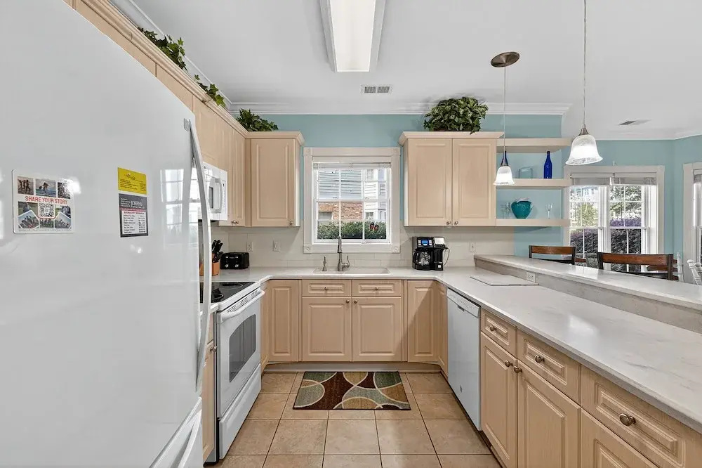 Magnolia Pointe Luster Leaf 4891-101