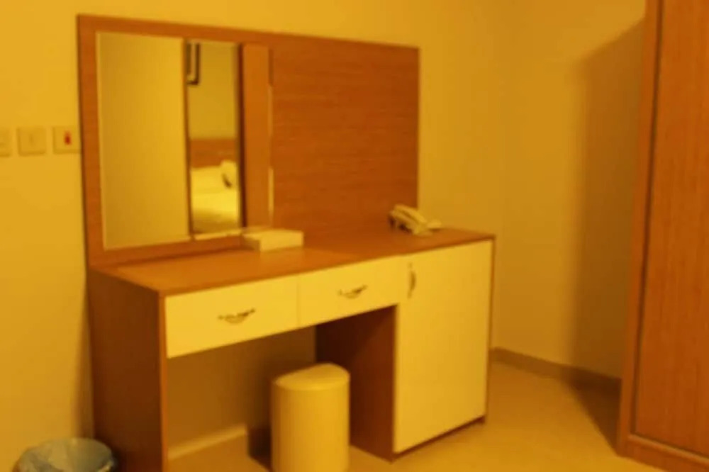Al Fakhamah Al Masiyah Furnished Units