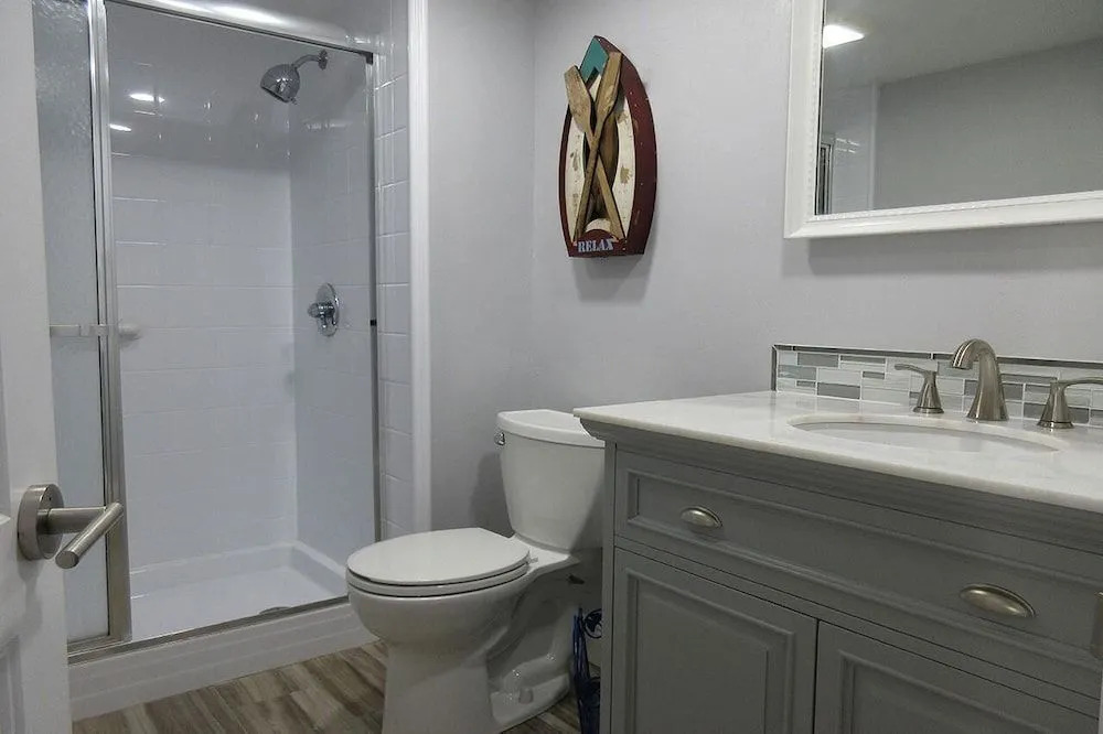 Creciente 213N - 2 Br Condo