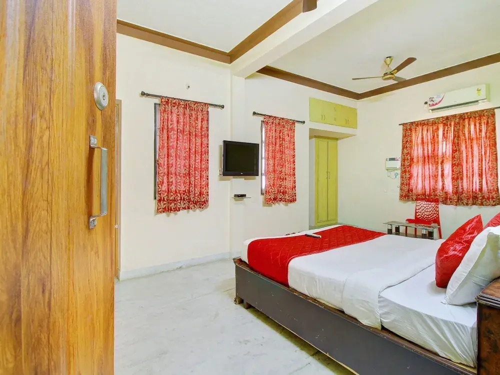 OYO 8508 Heritage Residency