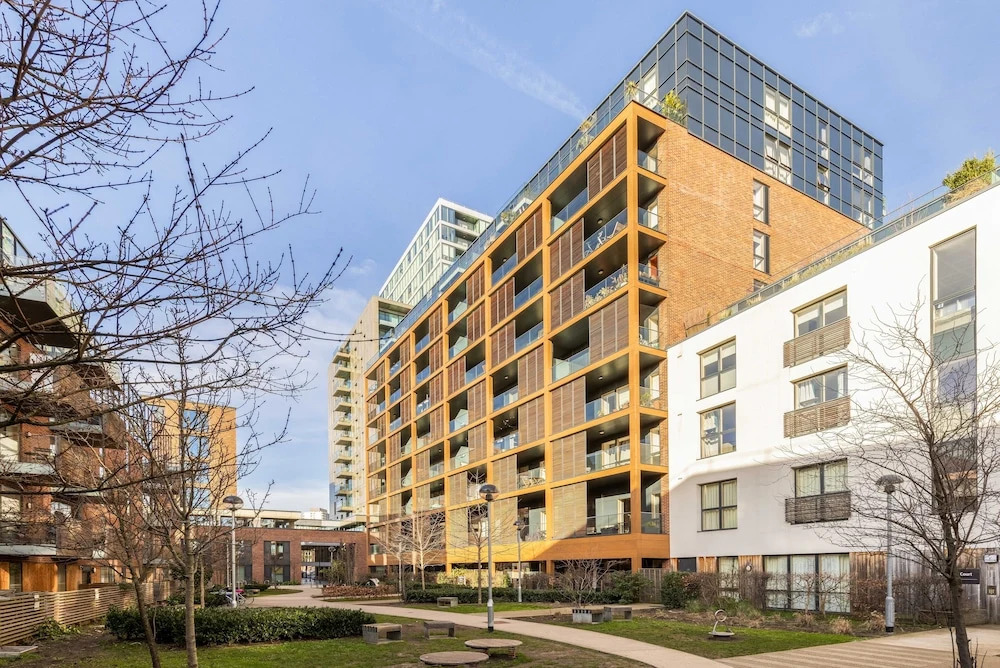 The Bow Flats