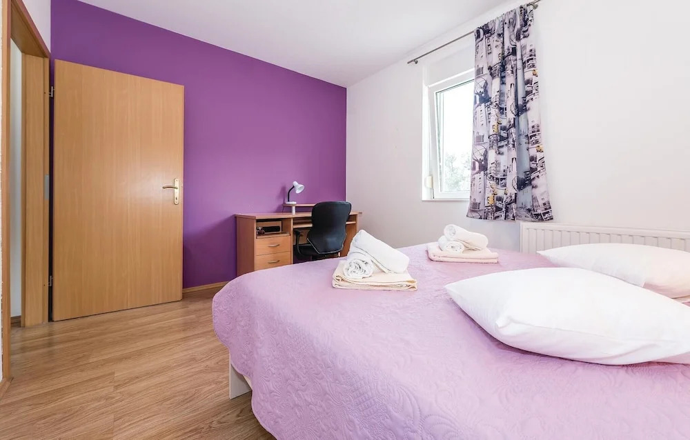 Four-Bedroom Holiday Home In Primosten