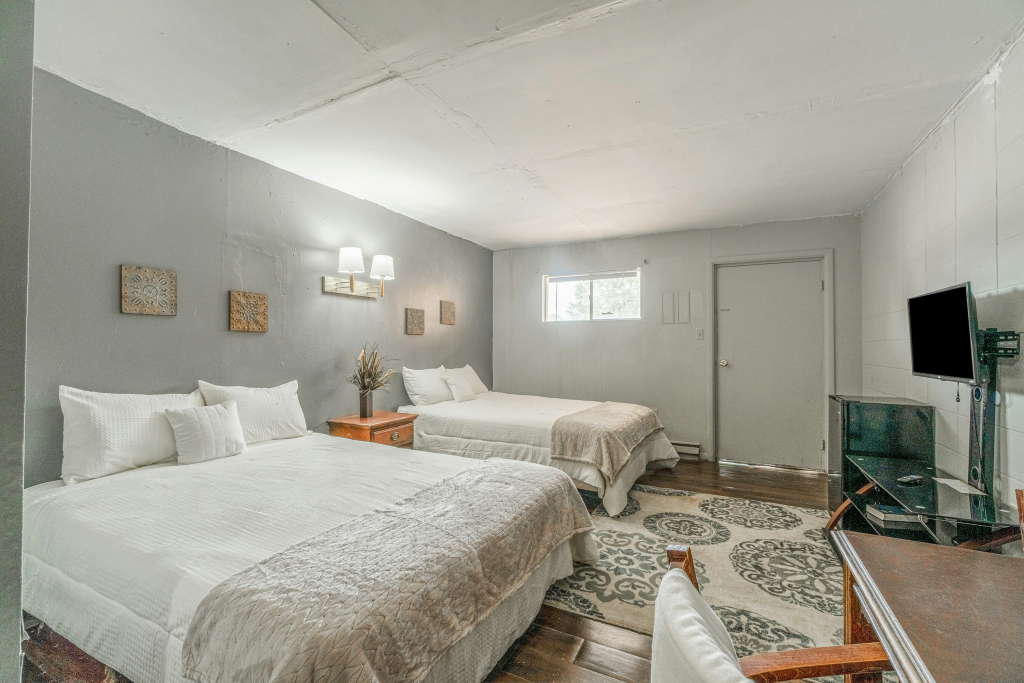 OYO Holiday Capri Motel & Rv Park