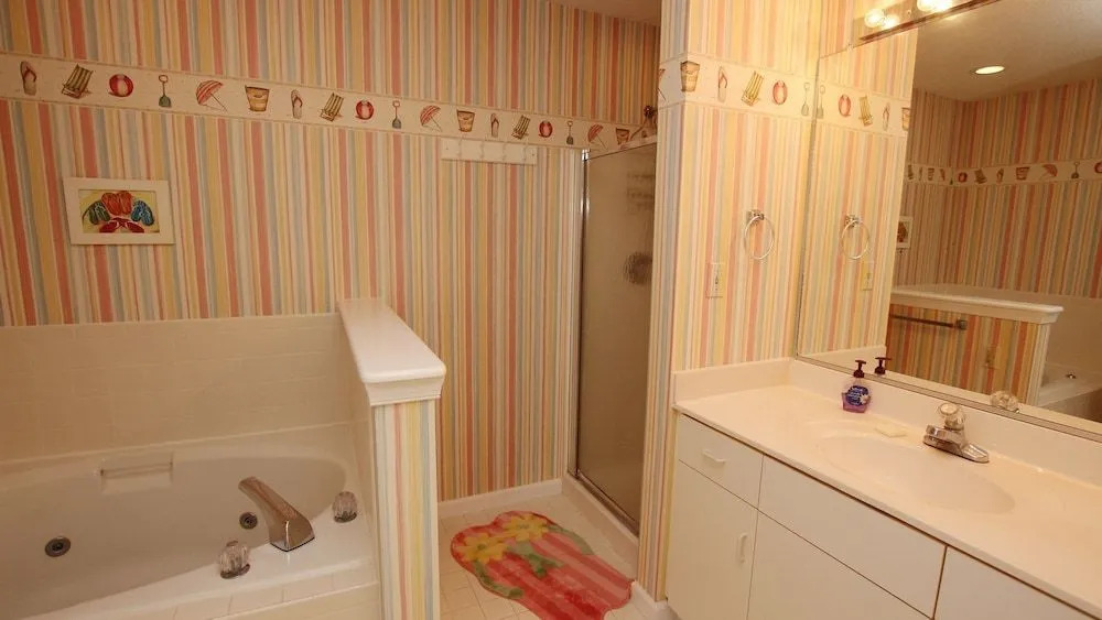 Corolla Dreaming - 4 Br Home