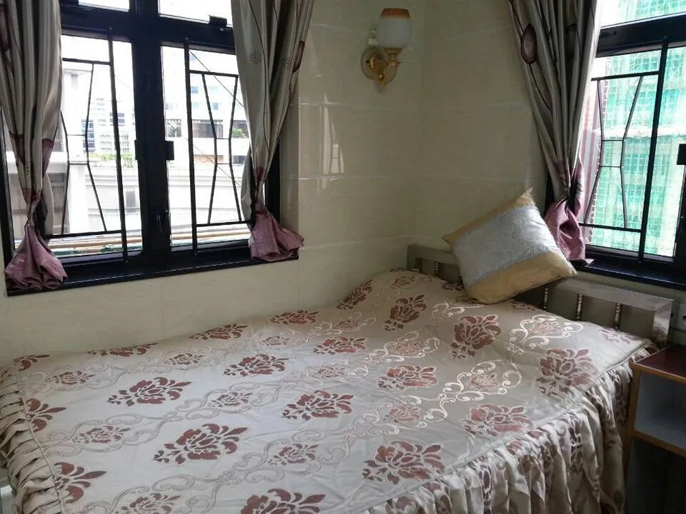 Marco Polo Hostel - Carlton Group of Hostels