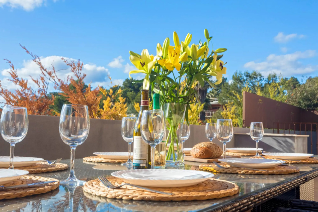 Villa Near Ibiza Town Sleeps 1214