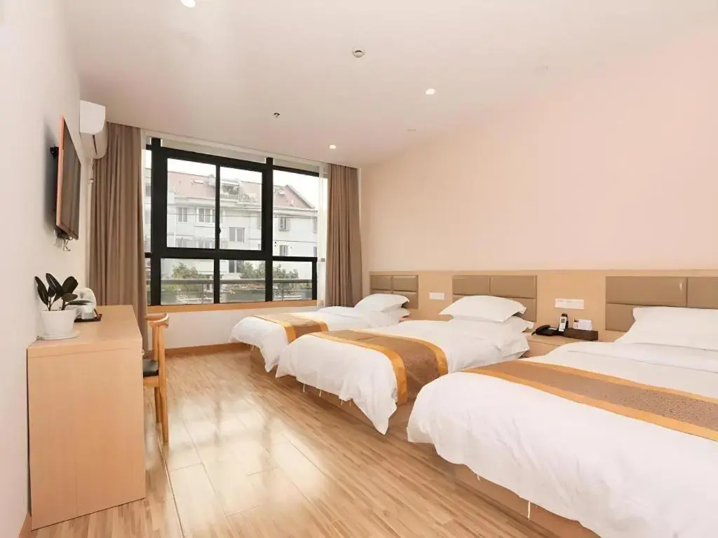 Shell Shanghai Jiading Nanxiang Town Minzhu Street Hotel