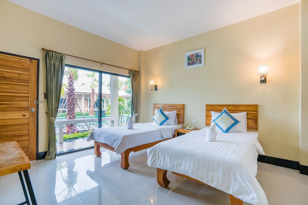 Tontan Resort Cha-Am