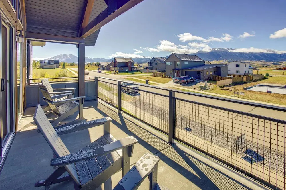 3 Mi to Dtwn Red Lodge: Mtn-view Home w/ Hot Tub