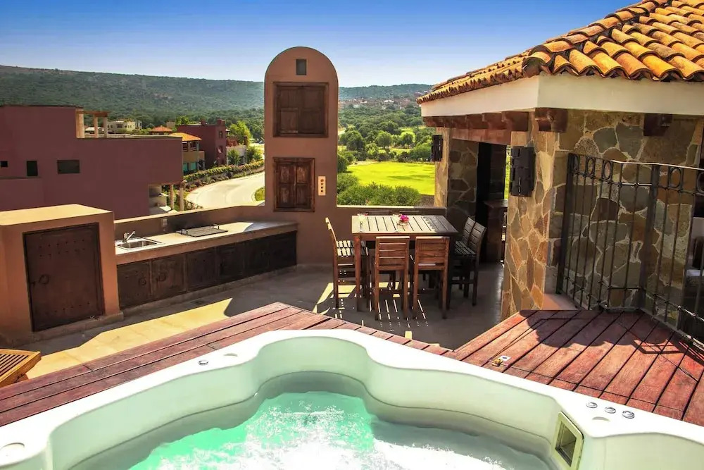 Serene Oasis in San Miguel de Allende 6-bedroom Villa With Hot Tub