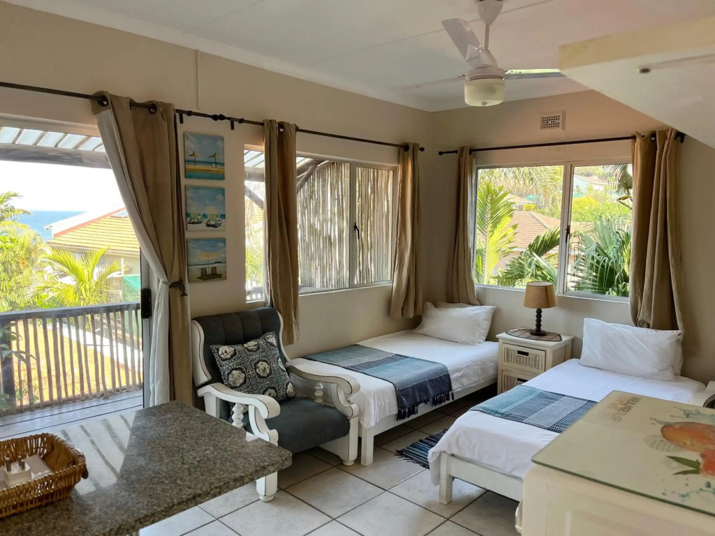Ansteys Beach Self Catering Apartments