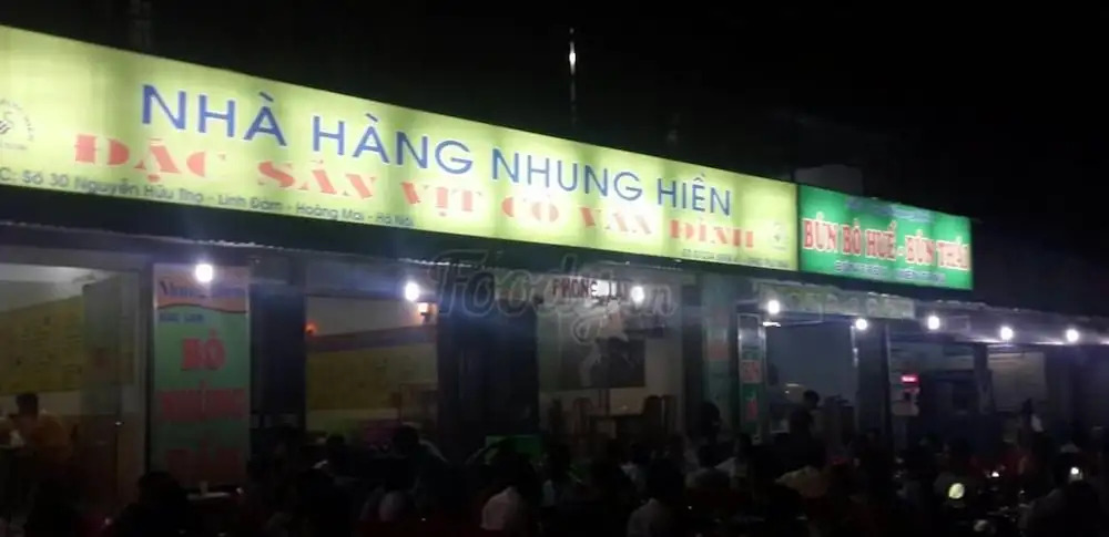 Ruby Lakeview homestay