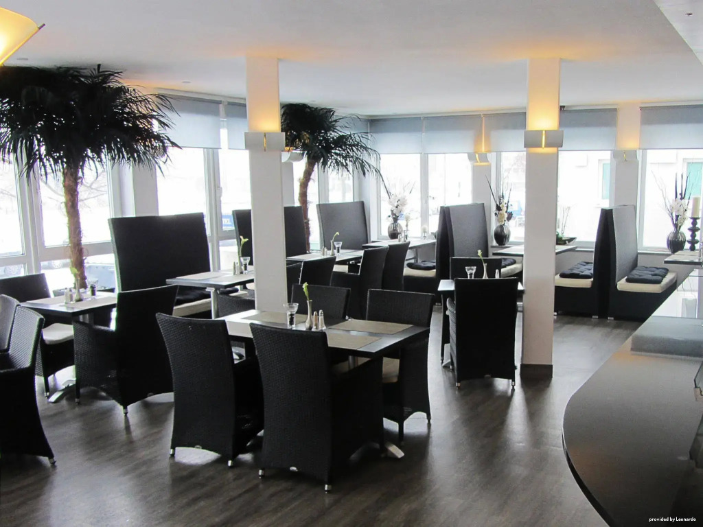 PLAZA INN Stuttgart Airport Messe