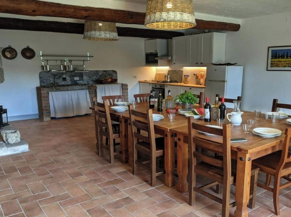 Villa Rinaldo Comfortable Holiday Residence