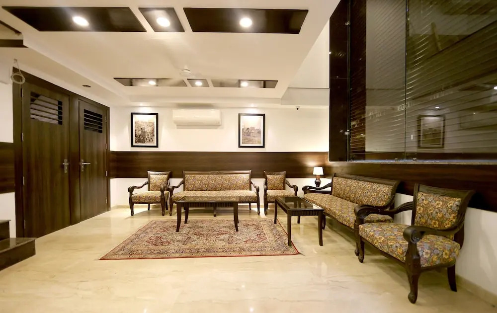 Hotel Aiwan-e-Shahi