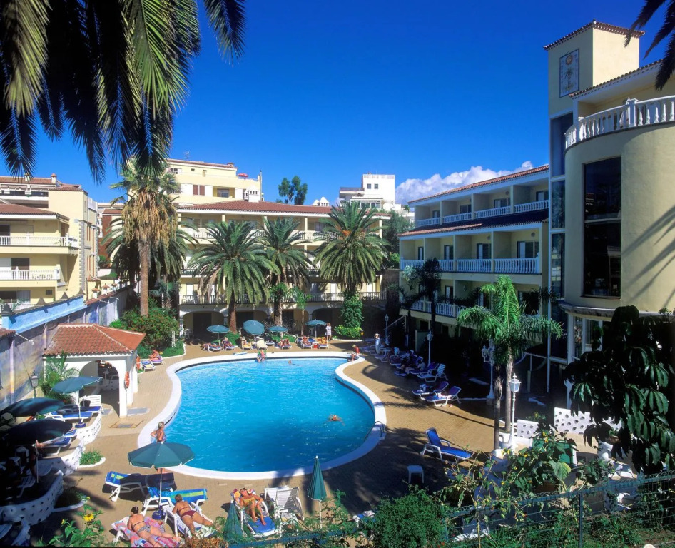 Hotel RF San Borondon