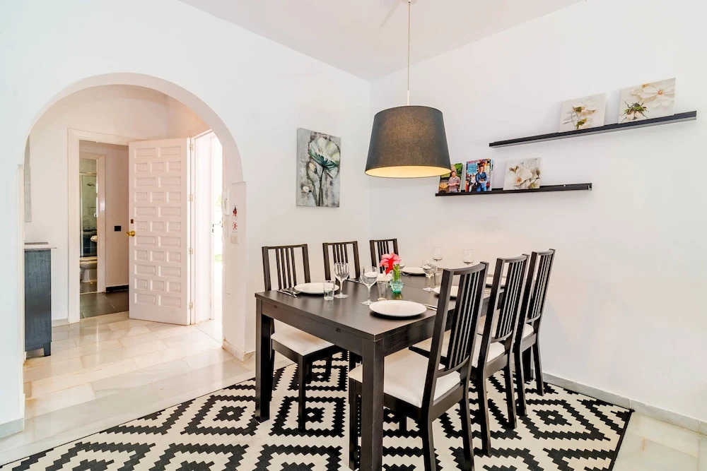 Apartment Los Dragos - Roomservice