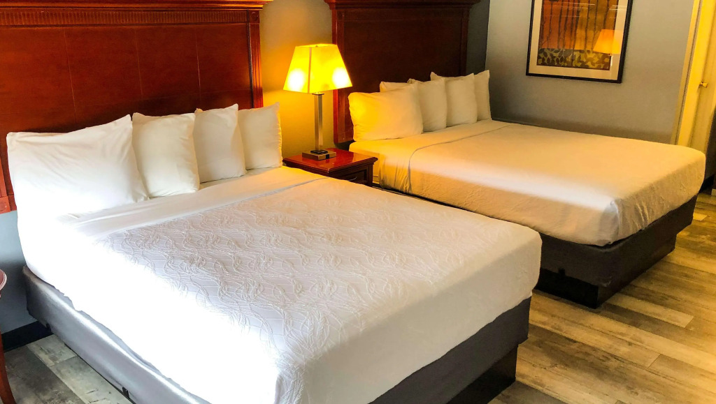 Sunrise Inn Williamstown