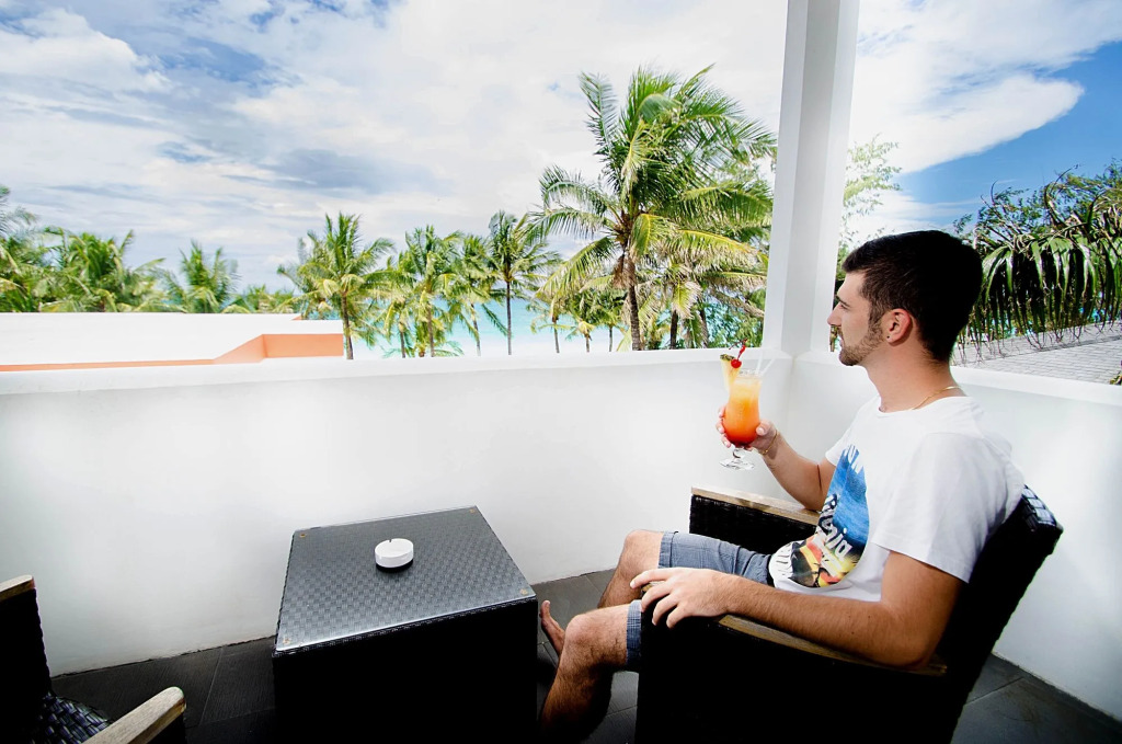 Calypso Beach and Dive Resort