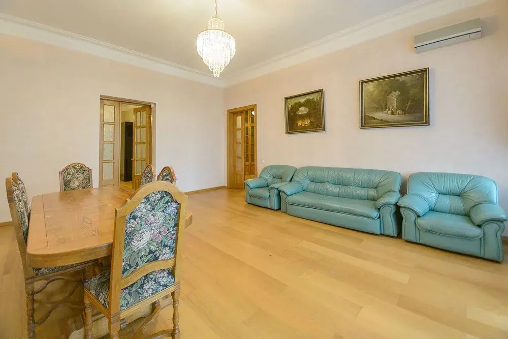 Апартаменты Partner Guest House Шевченко