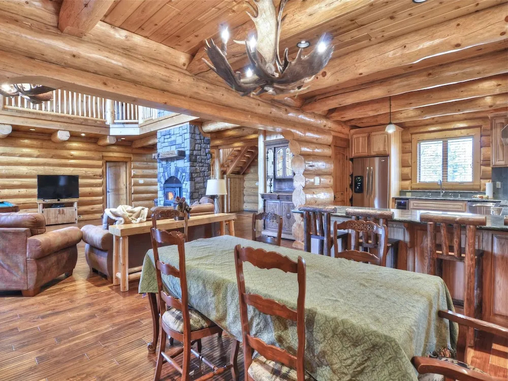 No. 46 High Timber Log Estate - 5 Br Home