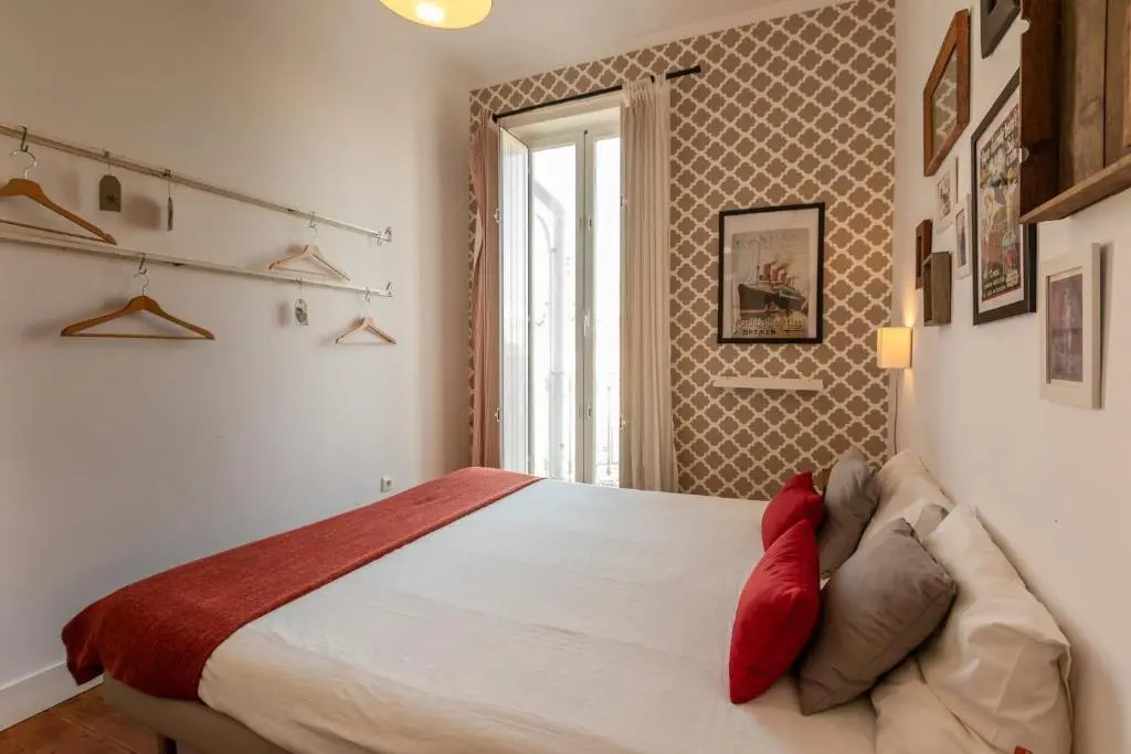 Bright Apartment with Two Bedrooms - BP31
