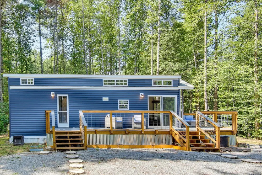 Tree-lined Cabin w/ Grill in Penrose!