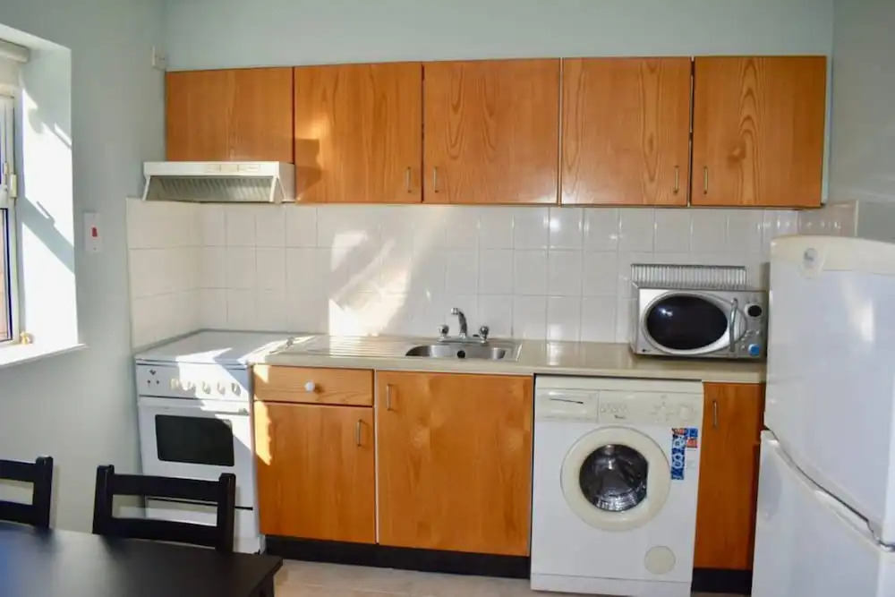 1 Bedroom Home in Dublin with Parking