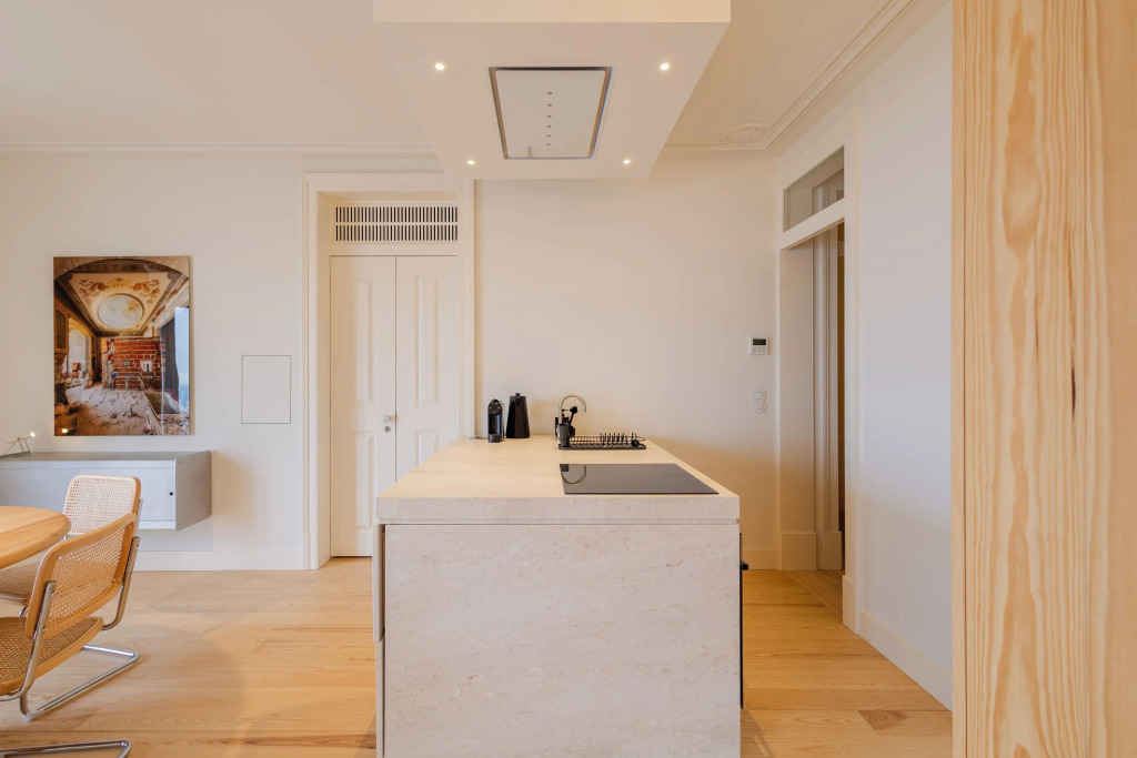 LIOZ Hotel & Apartments