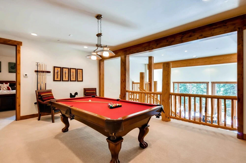 Goldenview Lodge