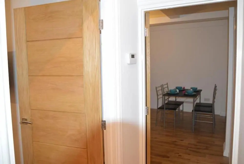 London Borough Station Apartment