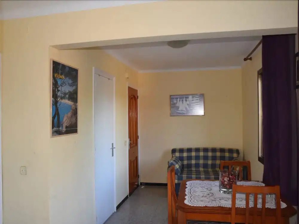 Apartament escoles atic