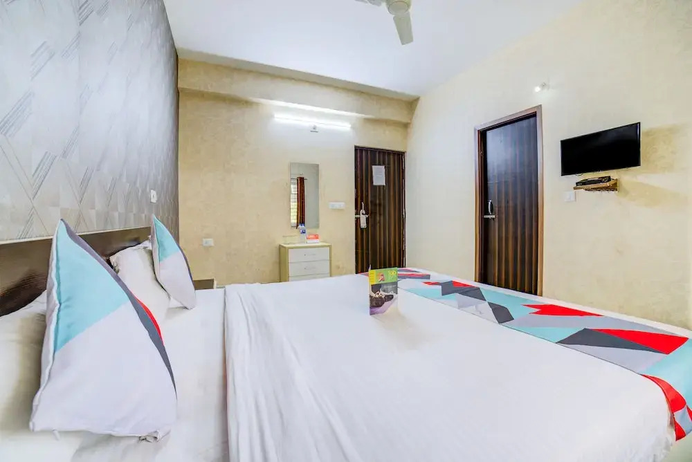 OYO 10226 Hotel 7 Sandz