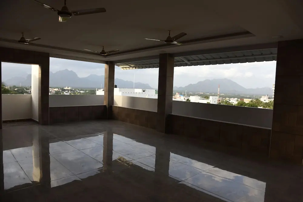 Hotel Rieejh