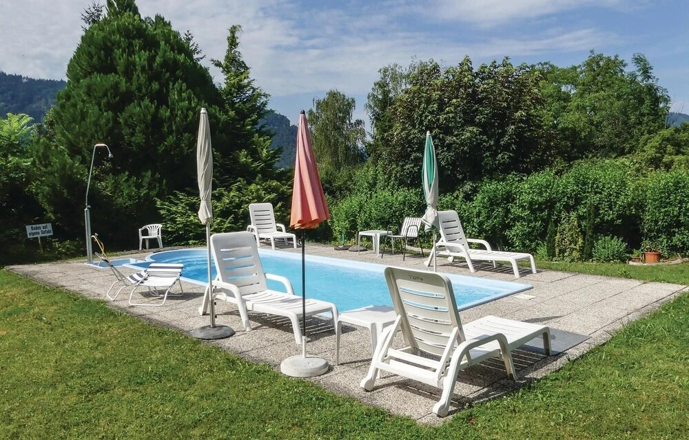 Stunning Apartment in Sattendorf With 1 Bedrooms, Wifi and Outdoor Swimming Pool