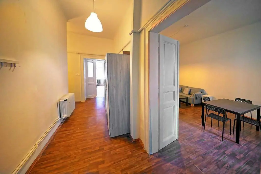 Peters Tower Apartments