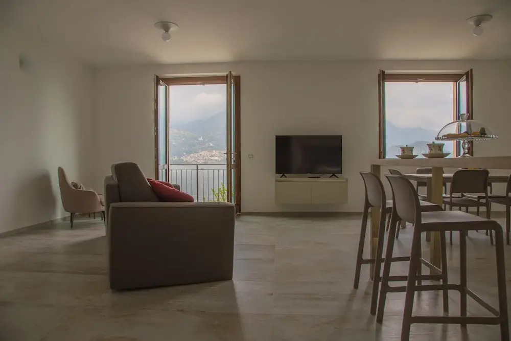 C0-e569-lbag97a2 - Dream Lake Apartment 1