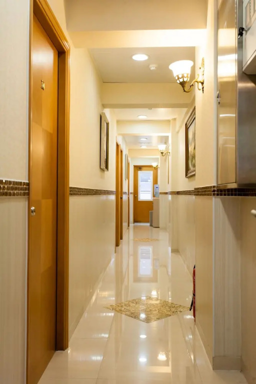 J2 Guest House