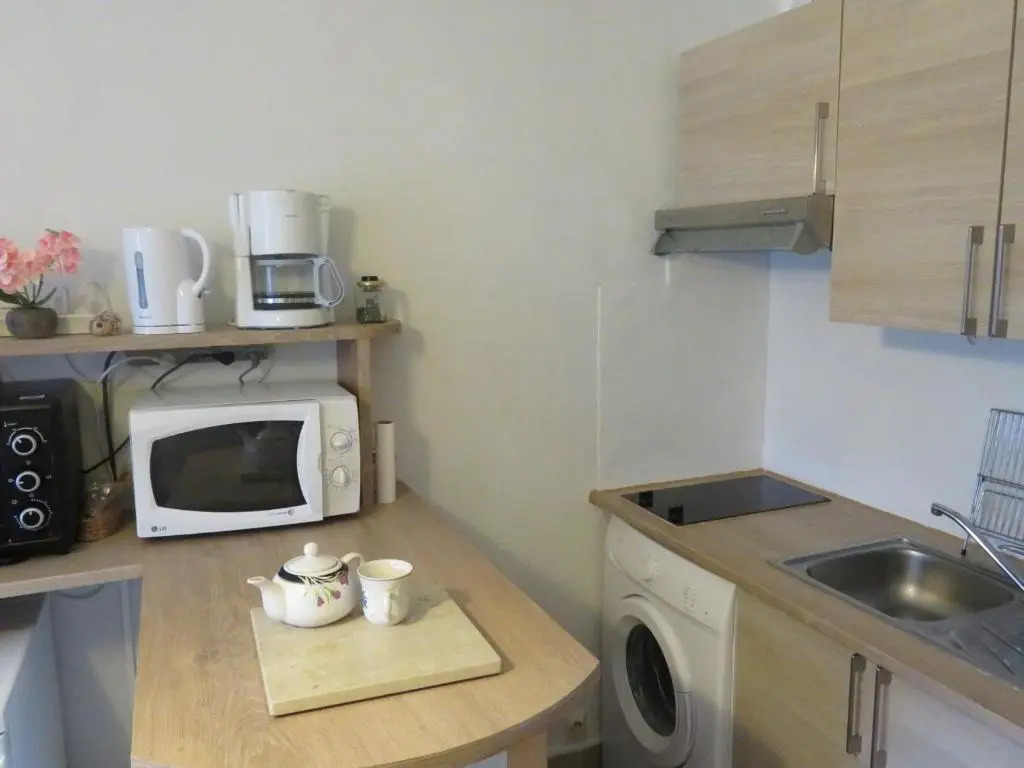 Appartement Sète, 1 pièce, 3 personnes - FR-1-338-360