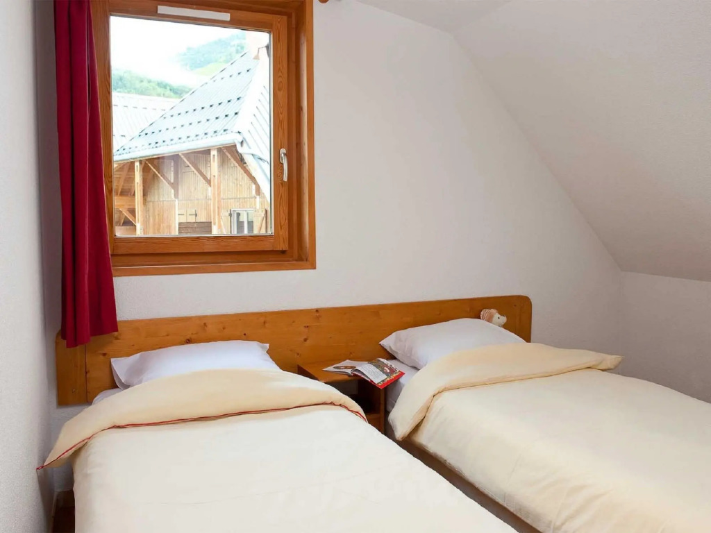 Scenic Chalet Apartment for Groups