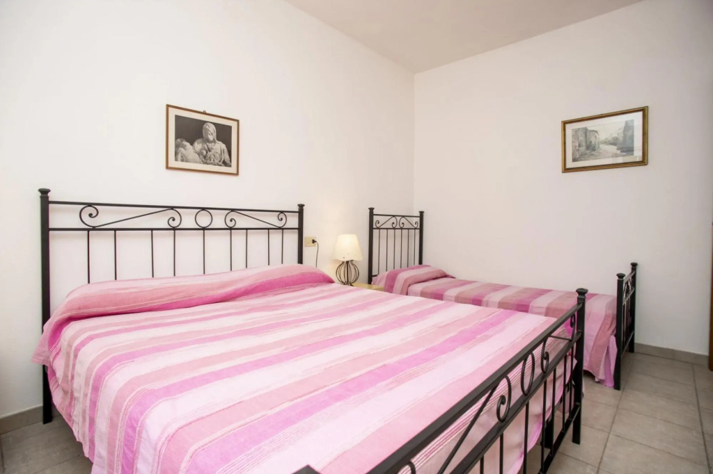 Palazzina nel Verde - Apartment 1 in a panoramic position on Marina di Campo-PALAZZINA NEL VERDE N° 1