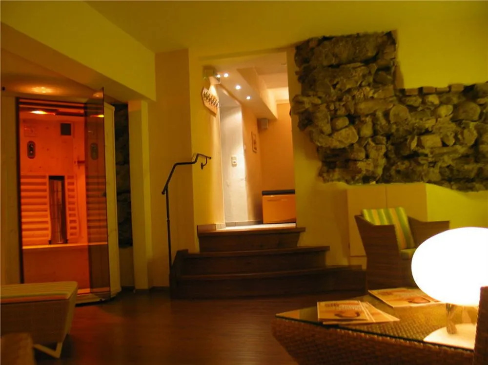 Hotel Adler