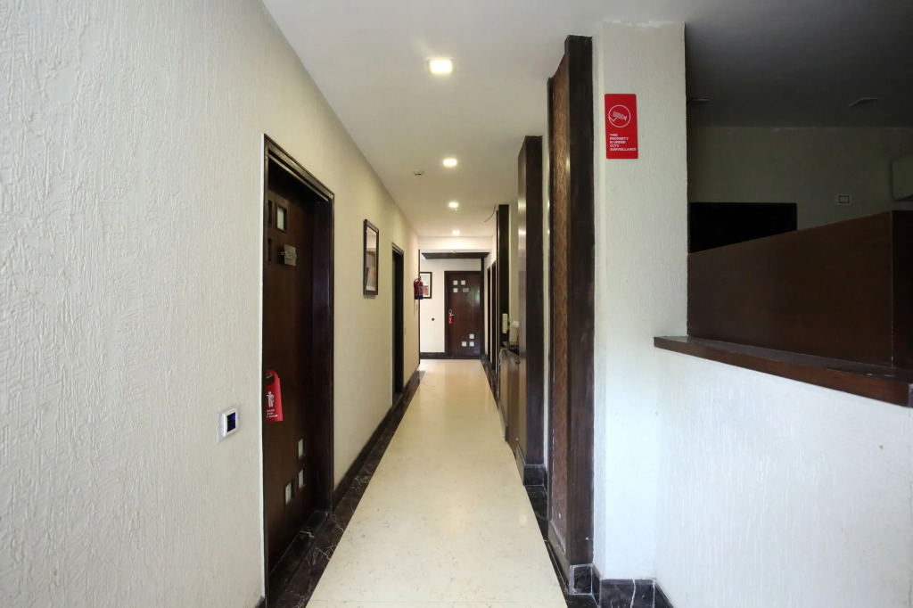 OYO 3362 JH E18hteen