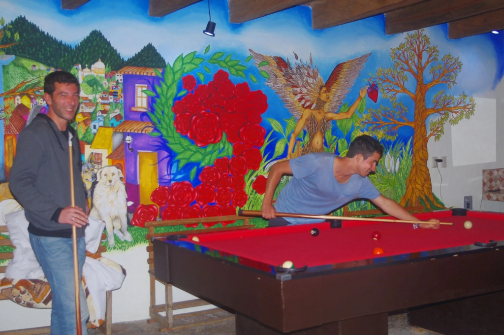 Rossco Hostel & Hotel