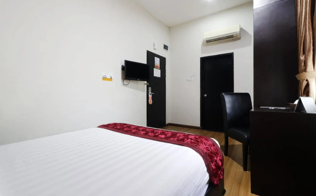 Grand Kanaya Hotel