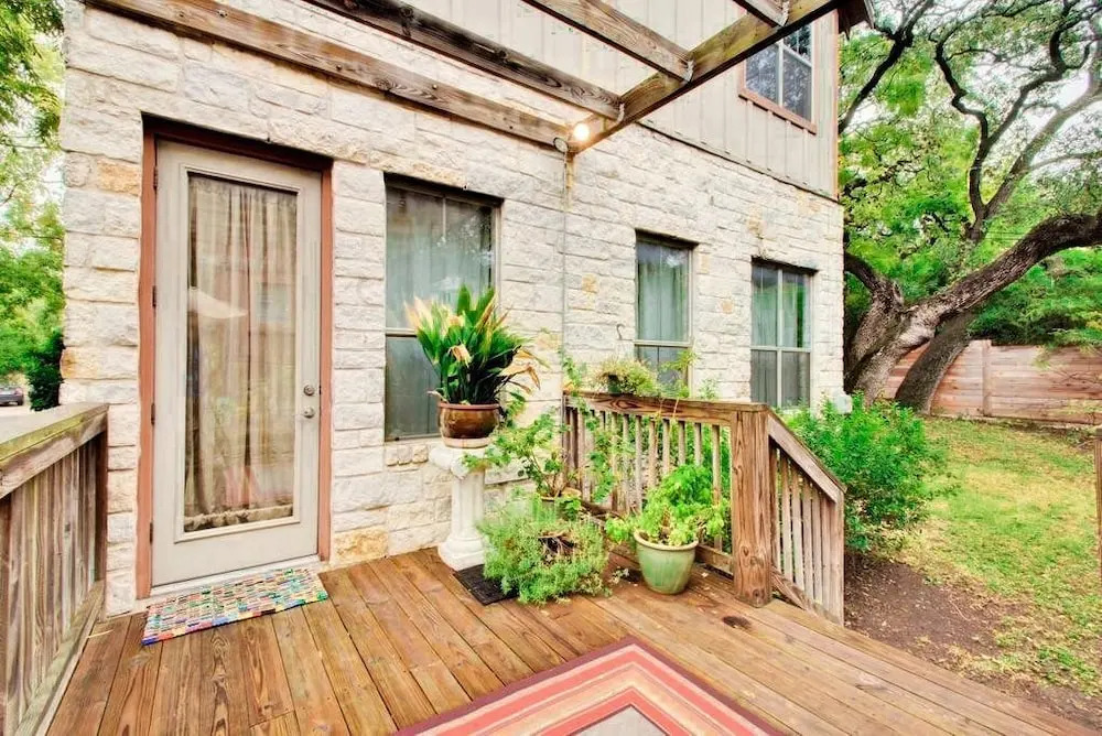 5002 Lynnwood St Duplex Unit A