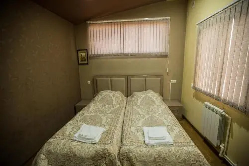 Le Petit Hotel