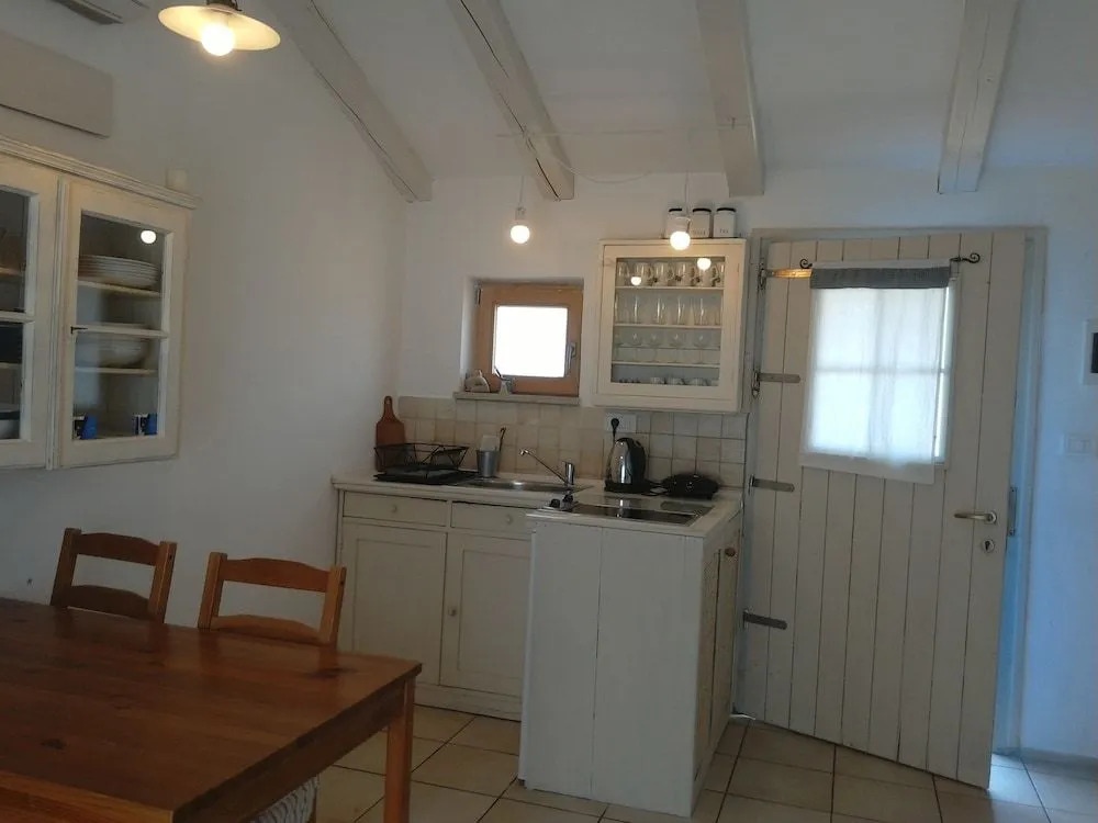 Apartments Ivas
